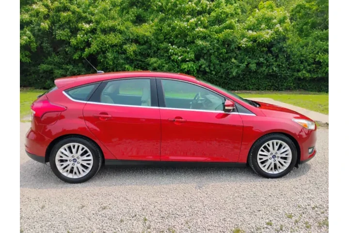 $7997 : 2018 Focus Titanium image 9