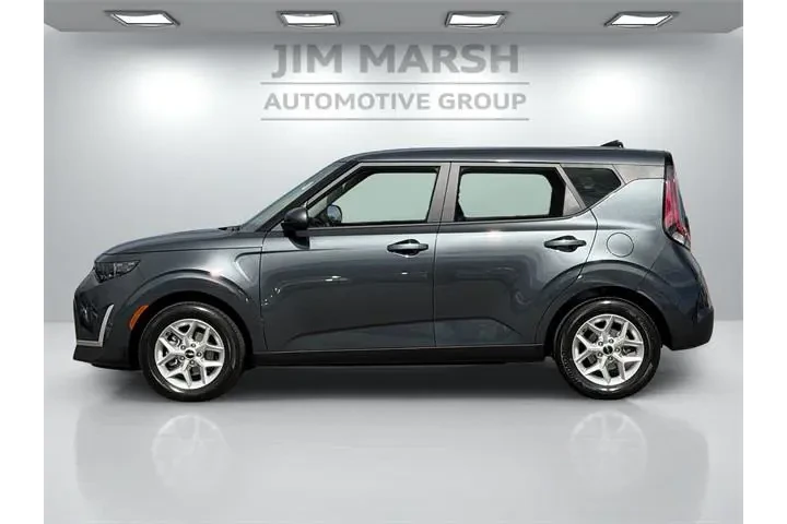 $18988 : Kia Soul 2023 LX 4dr Crossov image 3