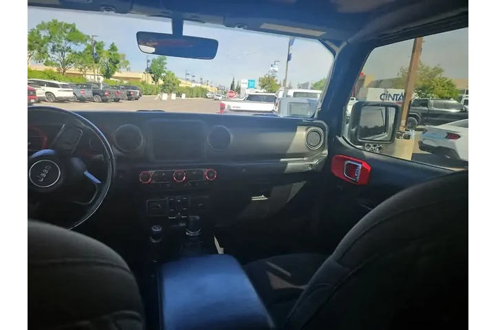 $28491 : Jeep Gladiator 2021 4x4 Spor image 9