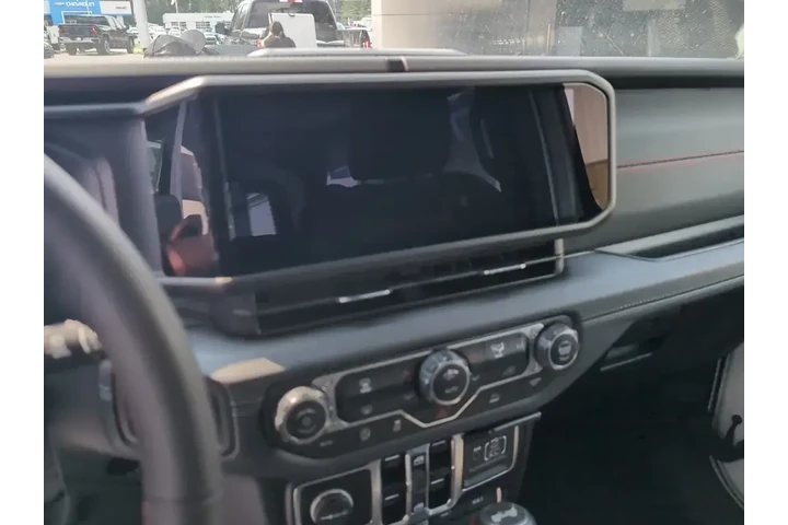 $40000 : Jeep Wrangler 2024 4x4 Rubic image 8