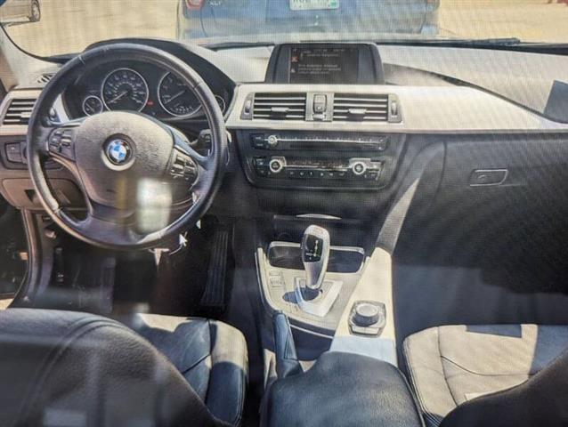 $13490 : 2015 BMW 3 Series 320i xDrive image 8