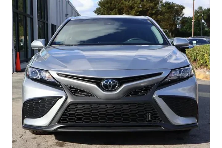 $20990 : Toyota Camry 2024 SE 4dr Sed image 8
