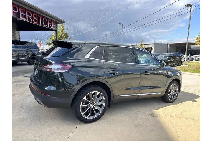 $39880 : Lincoln Nautilus 2023 AWD Re image 8