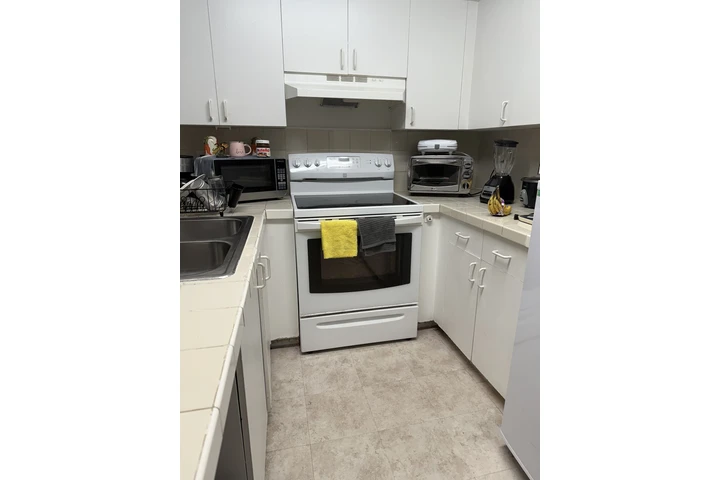 $900 : Renta en Brickell image 3