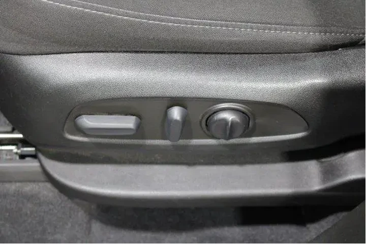 $31982 : Chevrolet Traverse 2022 LT C image 5