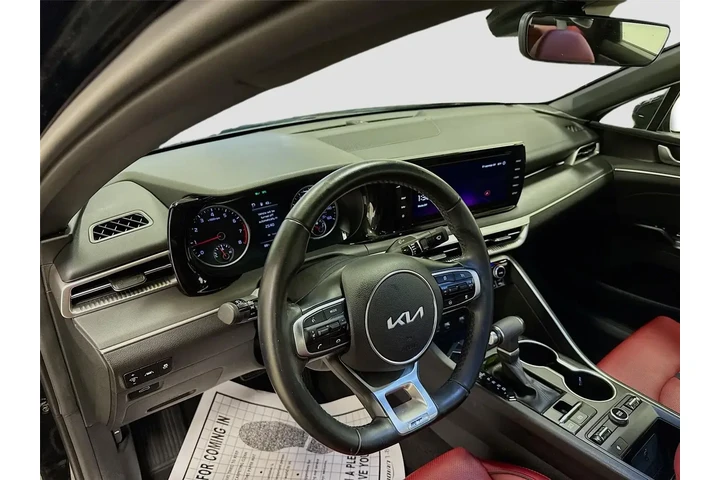 $25694 : Kia K5 2024 GT-Line 4dr Seda image 9