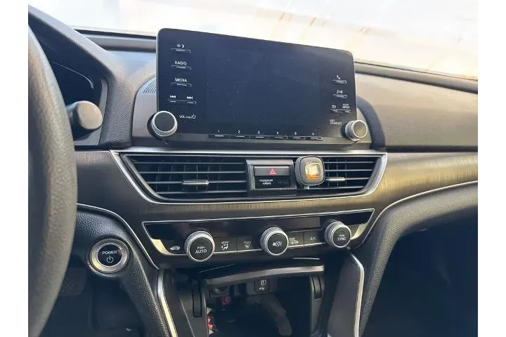 $16000 : Honda Accord Hybrid 2019 Bas image 9