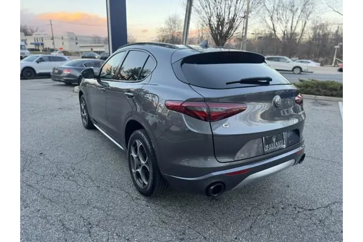 $20787 : Alfa Romeo Stelvio 2022 AWD image 8