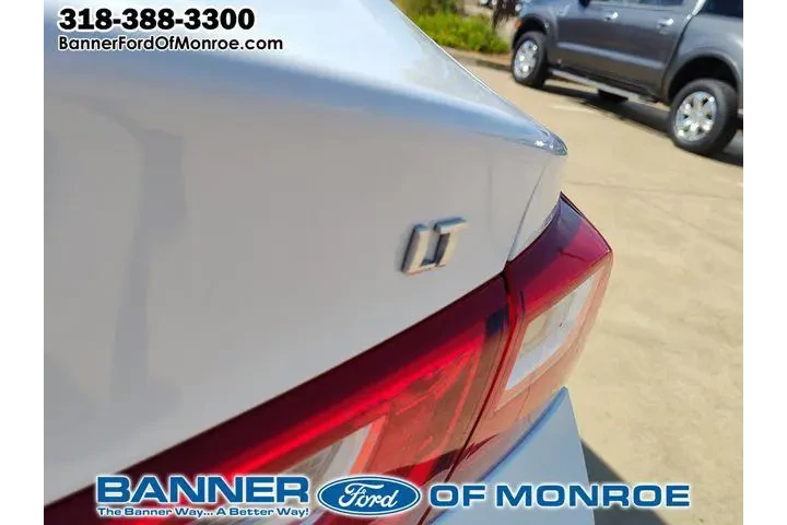 $17485 : Chevrolet Malibu 2023 LT 4dr image 6