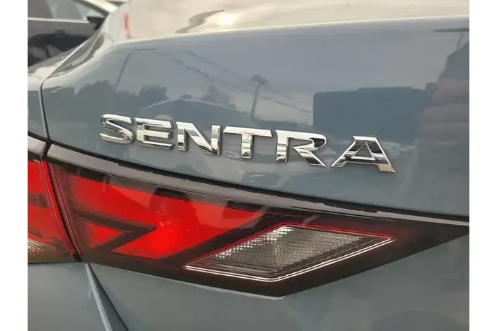 $18117 : Nissan Sentra 2024 SV 4dr Se image 7