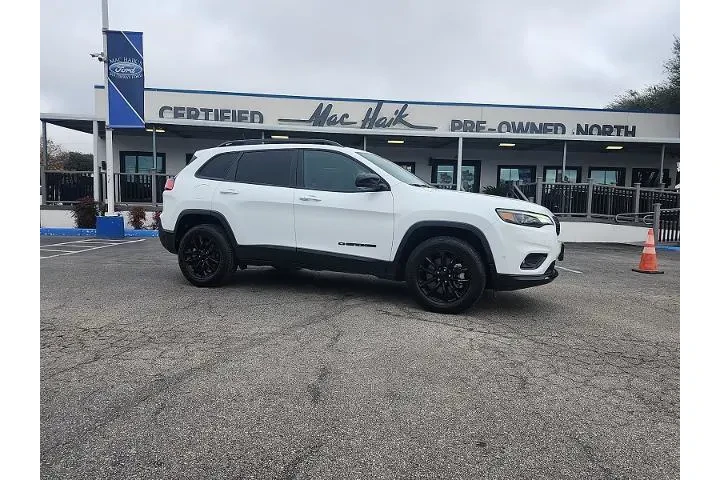 $20998 : Jeep Cherokee 2023 4x4 Altit image 1