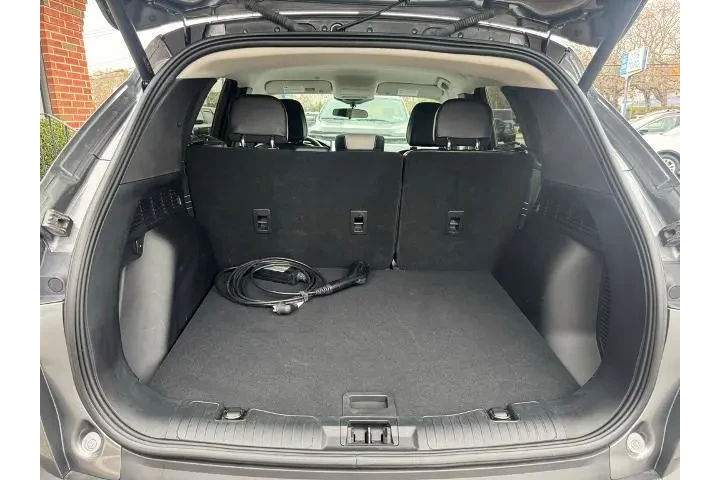 $27900 : Ford Escape Plug-In Hybrid 2 image 8