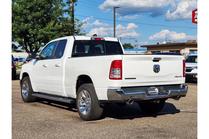 $25974 : 2019 RAM 1500 Big Horn image 9