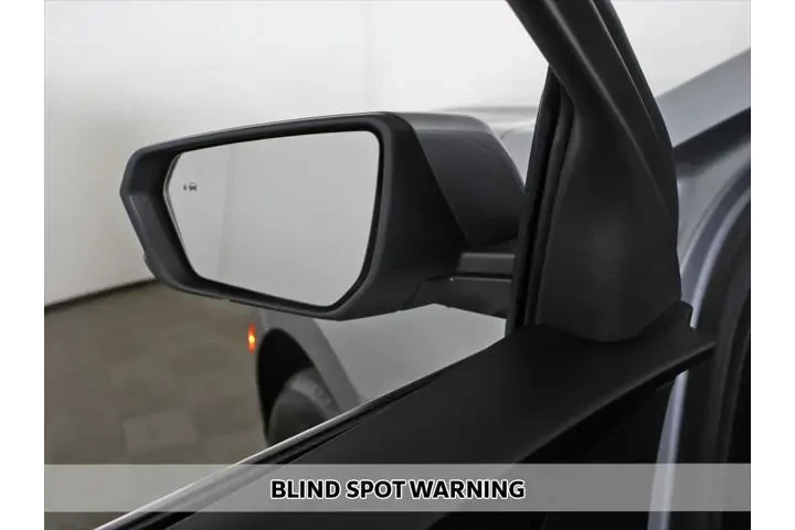 $22393 : Chevrolet Equinox 2024 LT 4d image 4