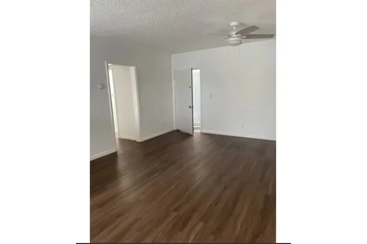 $2595 : LINCOLN HEIGHTS: LOS ANGELES image 4