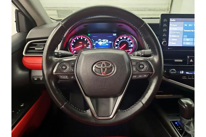 $27998 : Toyota Camry 2021 AWD XSE 4d image 10