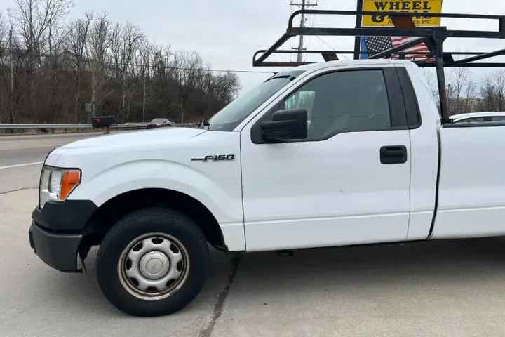 $7995 : 2014 F-150 XL image 3