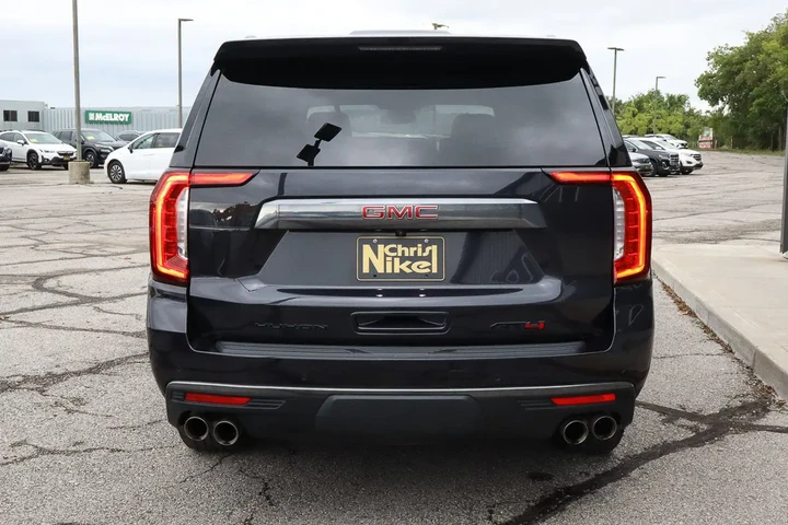 $66488 : 2024 Yukon XL AT4 image 5