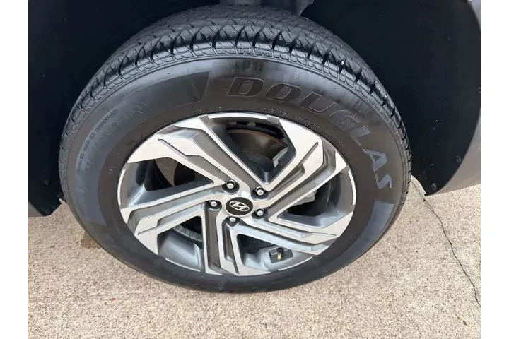 $22290 : Hyundai SANTA FE 2022 AWD SE image 9