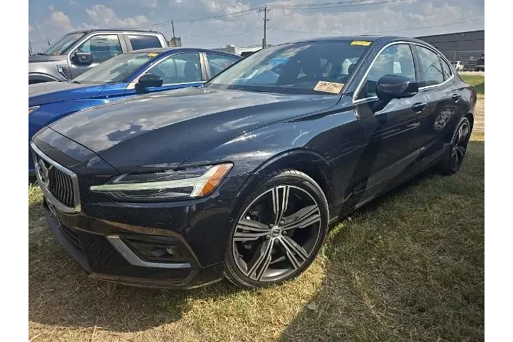 $23529 : Volvo S60 2022 AWD B5 Inscri image 1