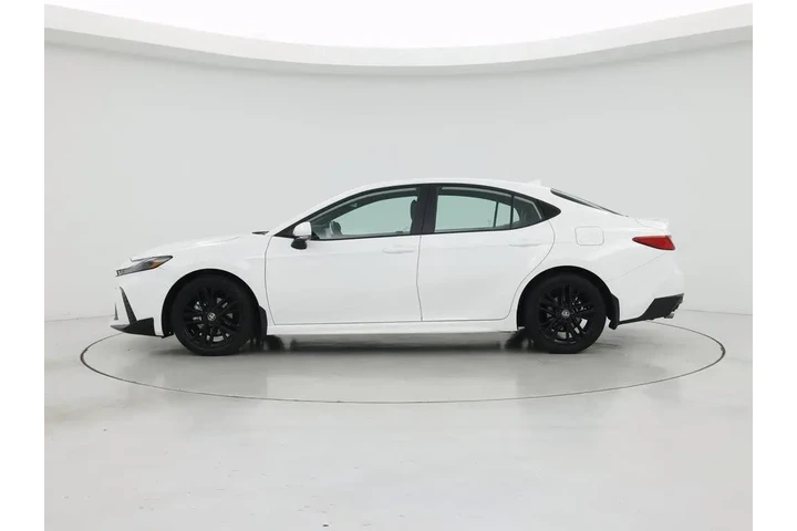 $30998 : Toyota Camry 2025 SE 4dr Sed image 3