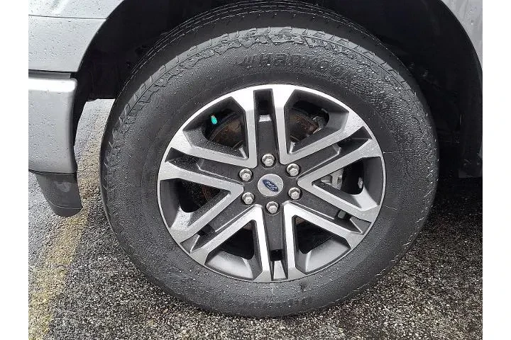 $39565 : Ford F-150 2023 4x4 XL 4dr S image 4