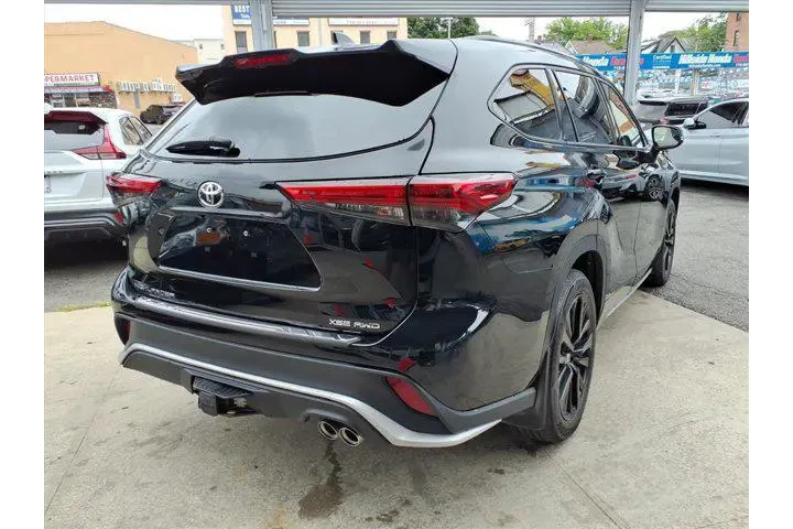 $38960 : Toyota Highlander 2023 AWD L image 7