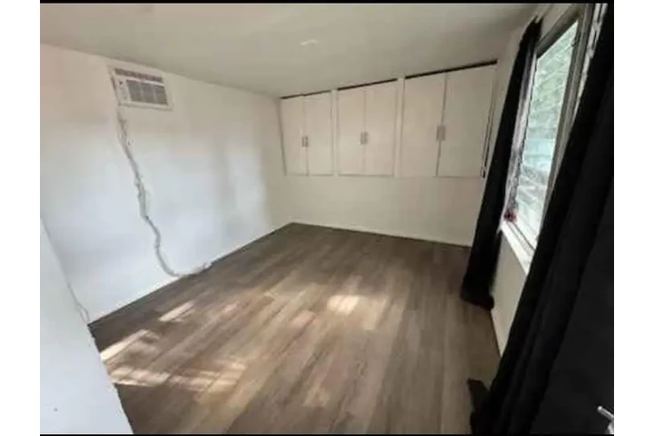 $1300 : Rento apartamento 1 habitación image 2