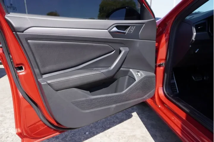 $19988 : Volkswagen Jetta 2024 Sport image 8