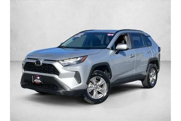 $30500 : Toyota RAV4 2024 AWD XLE 4dr image 1