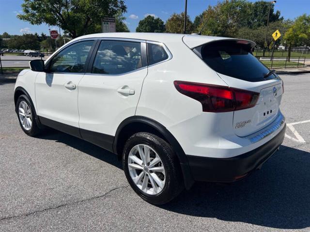 $10500 : 2018 Rogue Sport S image 6