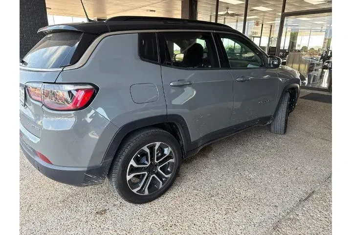 $22207 : Jeep Compass 2022 4x4 High A image 8