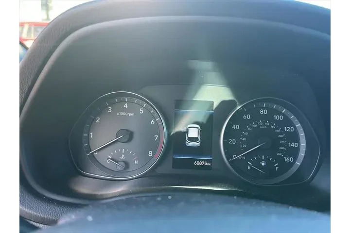 $16405 : Hyundai ELANTRA GT 2019 N Li image 6