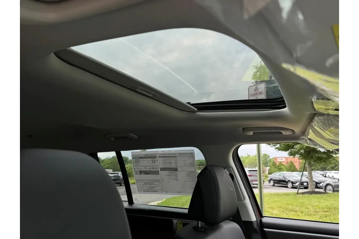 $36500 : Hyundai SANTA FE 2025 AWD XR image 6