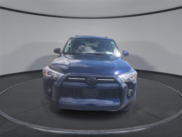 $35700 : PRE-OWNED 2021 TOYOTA 4RUNNER image 3