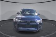 $35700 : PRE-OWNED 2021 TOYOTA 4RUNNER thumbnail