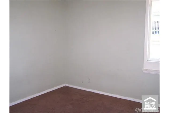 $1470 : Norwalk - 3 Bed Listo image 2