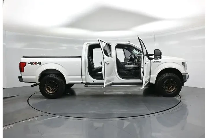 $31327 : Ford F-150 2020 4x4 Lariat 4 image 4