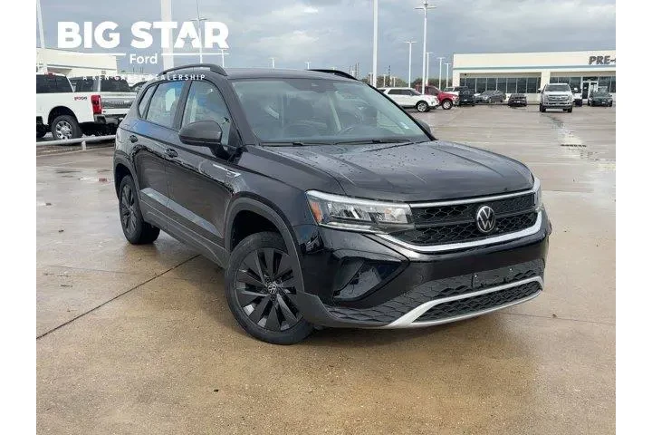 $17406 : Volkswagen Taos 2024 S 4dr S image 1