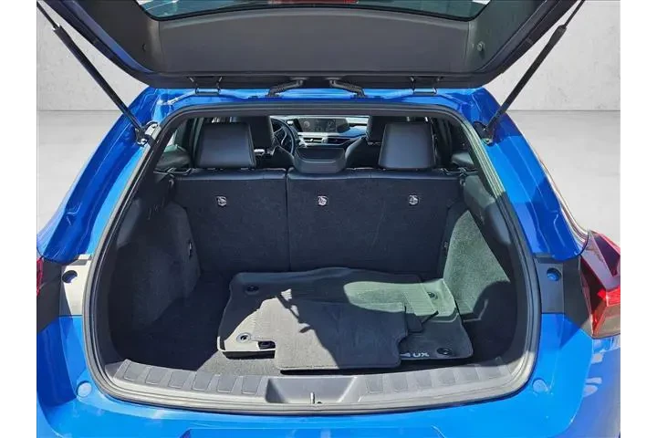 $26991 : Lexus UX 200 2022 4dr Crosso image 6