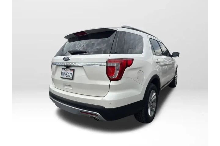 $16999 : Ford Explorer 2016 XLT 4dr S image 4