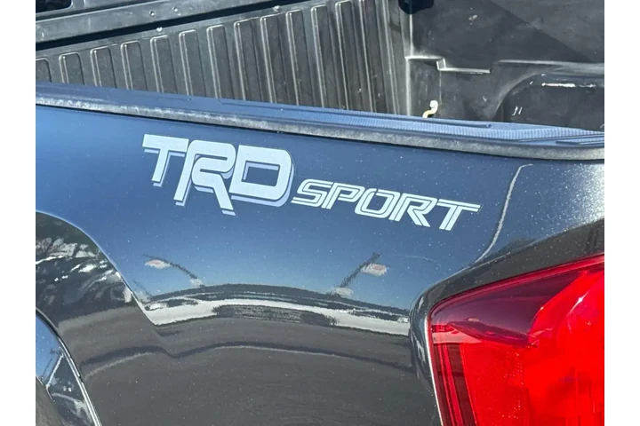 $30228 : Toyota Tacoma 2016 4x2 SR5 V image 6