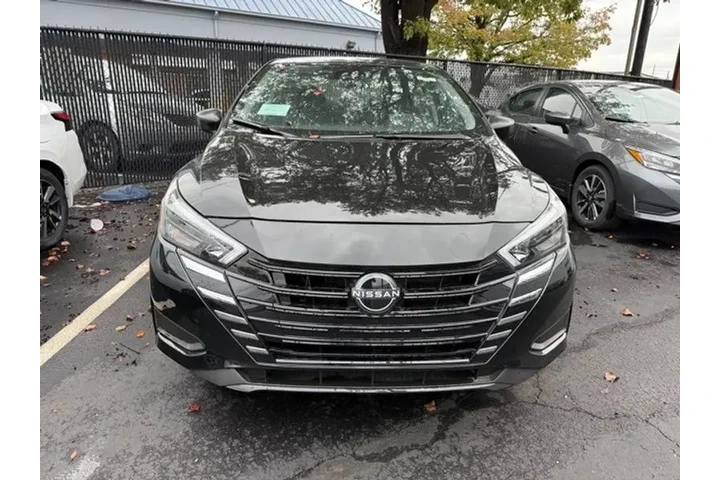 $17995 : Nissan Versa 2025 S 4dr Seda image 5