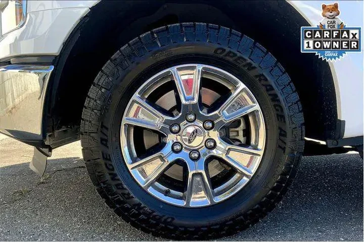 $19985 : Ford F-150 2016 4x2 Lariat 4 image 9