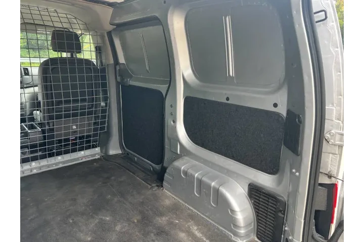 $7995 : 2018 NV200 SV image 10