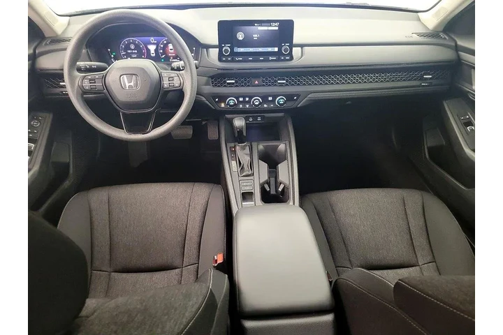 $27998 : Honda Accord 2023 EX 4dr Sed image 9
