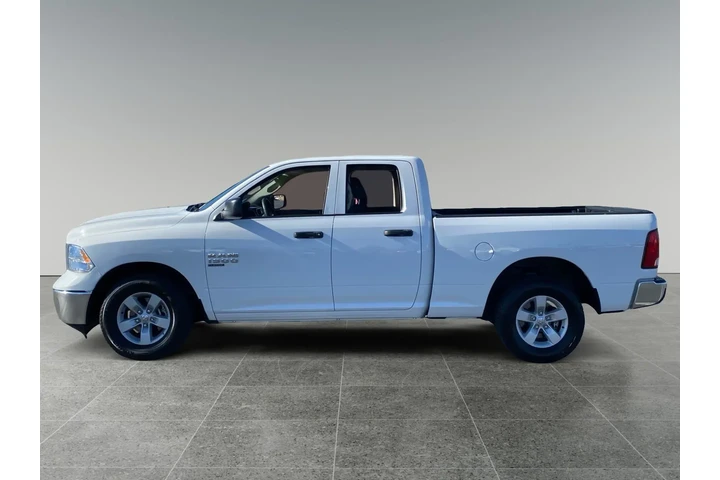 $31290 : Ram 1500 Classic 2024 image 2