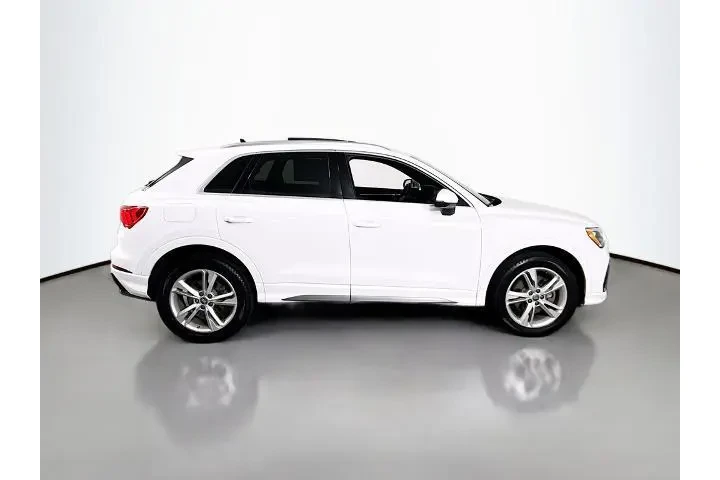 $18450 : Audi Q3 2020 AWD quattro S l image 8