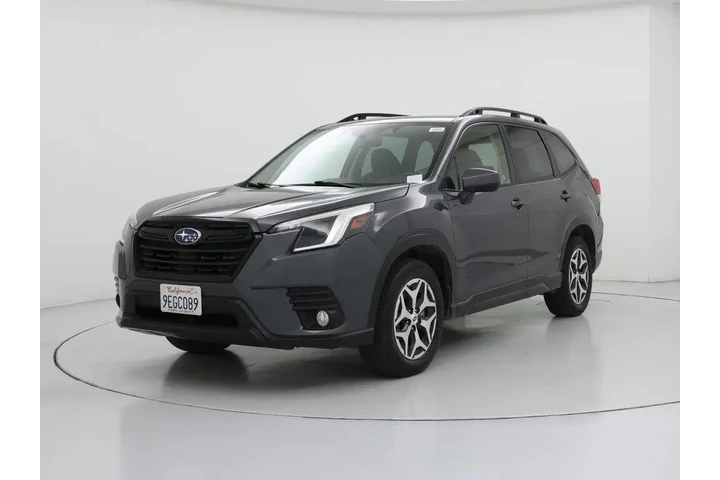 $27998 : Subaru Forester 2023 AWD Pre image 4
