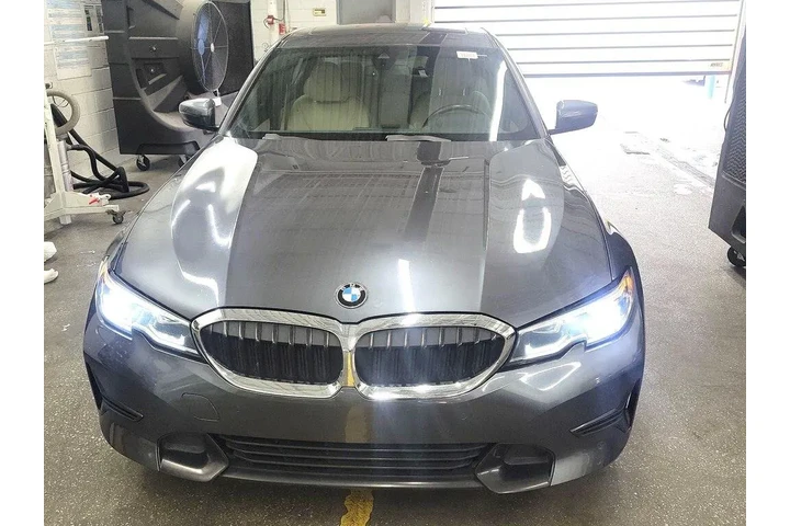 $24998 : BMW 3 Series 2020 330i 4dr S image 2